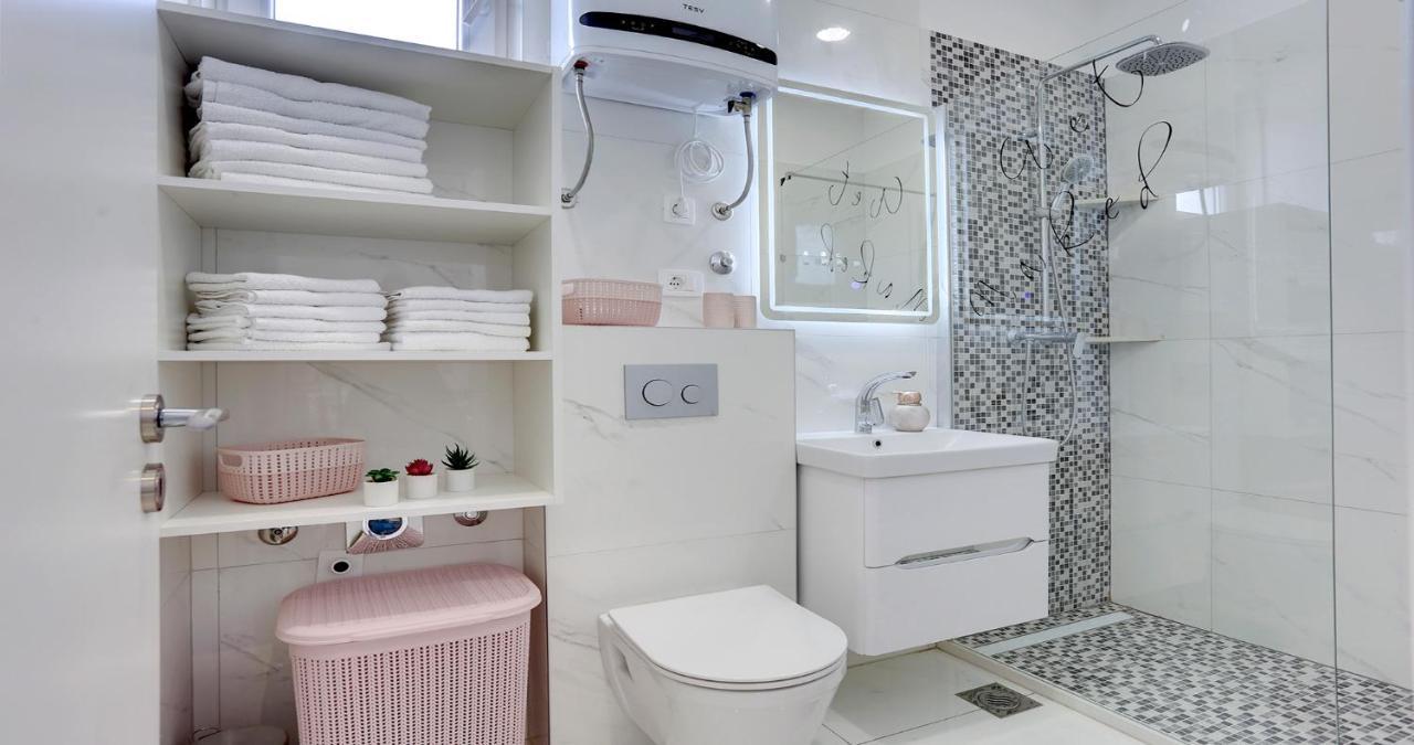 Adorable Apartment Ena Kaštela Zewnętrze zdjęcie